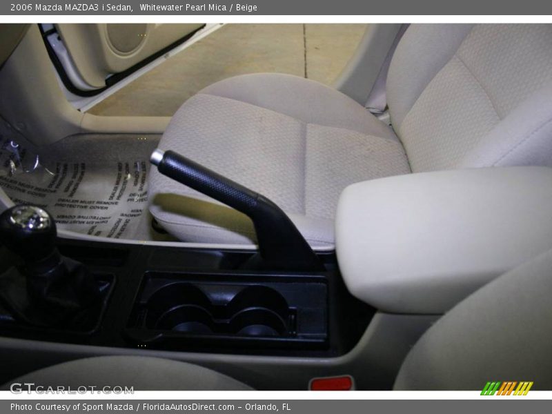 Whitewater Pearl Mica / Beige 2006 Mazda MAZDA3 i Sedan