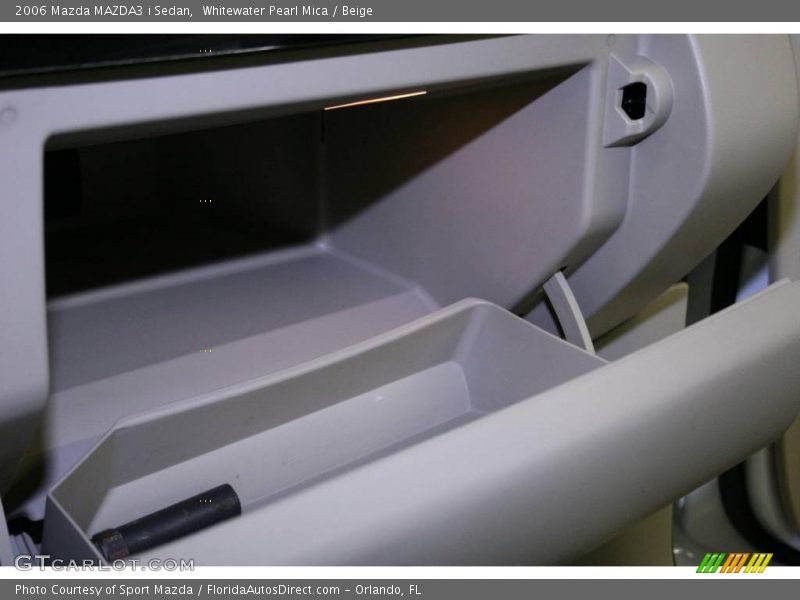 Whitewater Pearl Mica / Beige 2006 Mazda MAZDA3 i Sedan