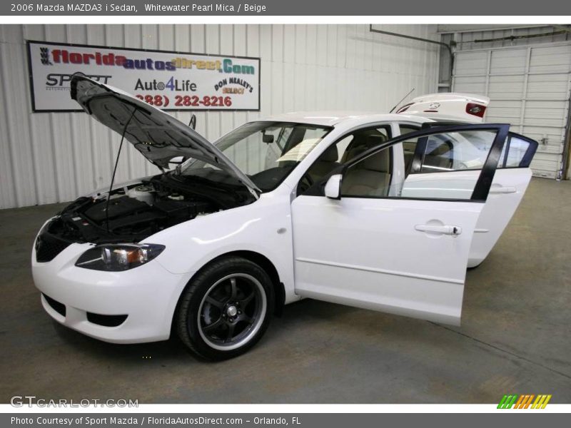 Whitewater Pearl Mica / Beige 2006 Mazda MAZDA3 i Sedan
