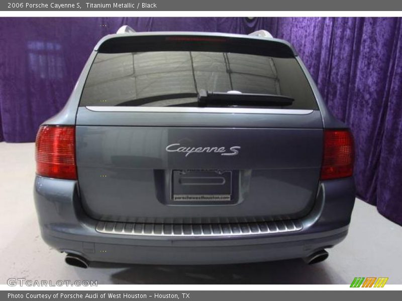 Titanium Metallic / Black 2006 Porsche Cayenne S