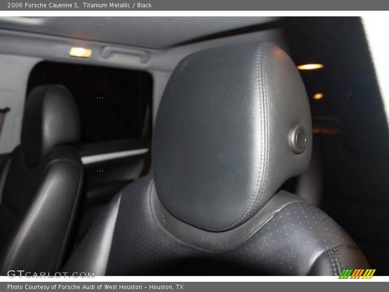 Titanium Metallic / Black 2006 Porsche Cayenne S