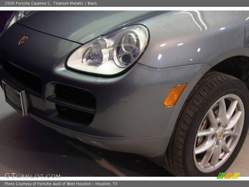 Titanium Metallic / Black 2006 Porsche Cayenne S