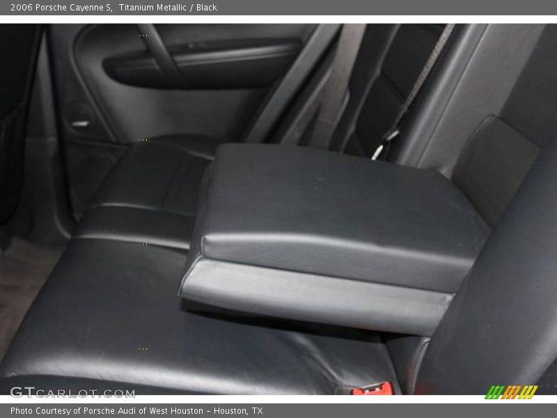 Titanium Metallic / Black 2006 Porsche Cayenne S