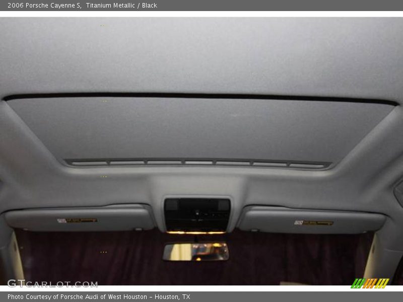 Titanium Metallic / Black 2006 Porsche Cayenne S