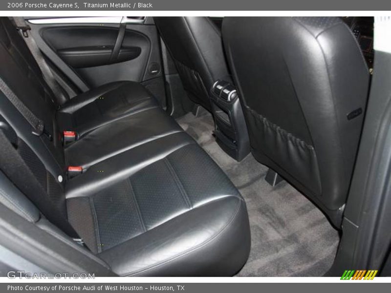 Titanium Metallic / Black 2006 Porsche Cayenne S