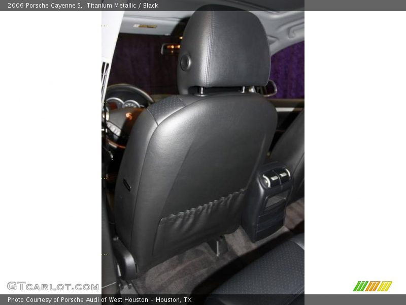 Titanium Metallic / Black 2006 Porsche Cayenne S