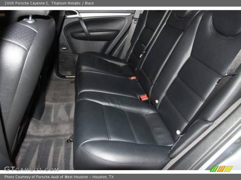 Titanium Metallic / Black 2006 Porsche Cayenne S