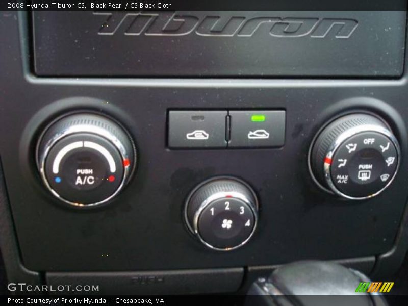 Black Pearl / GS Black Cloth 2008 Hyundai Tiburon GS