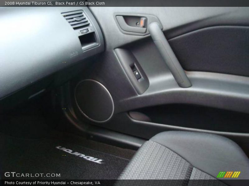 Black Pearl / GS Black Cloth 2008 Hyundai Tiburon GS