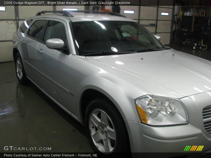 Bright Silver Metallic / Dark Slate Gray/Light Graystone 2006 Dodge Magnum SXT