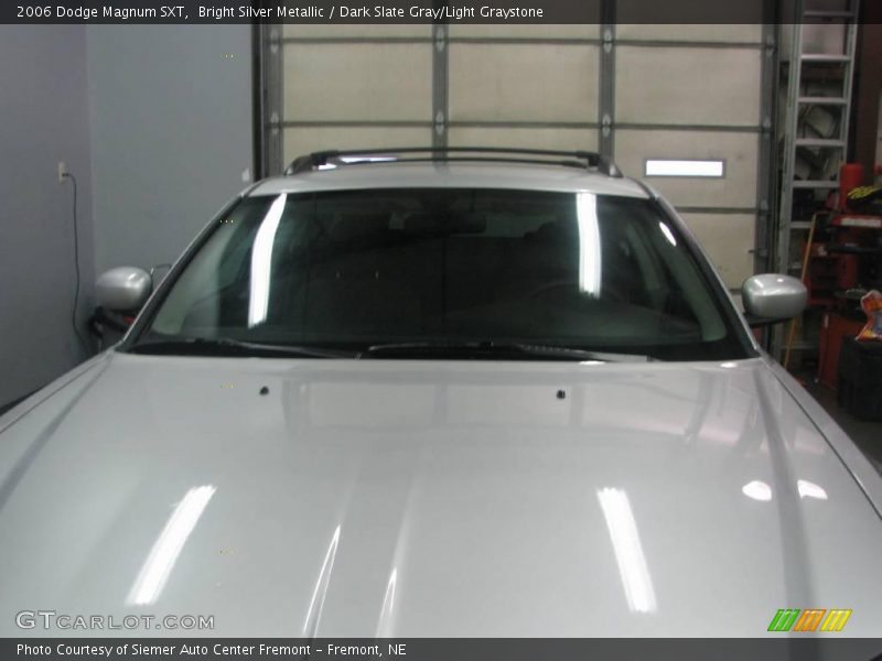 Bright Silver Metallic / Dark Slate Gray/Light Graystone 2006 Dodge Magnum SXT