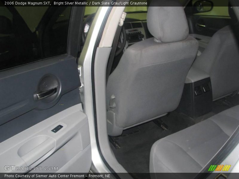 Bright Silver Metallic / Dark Slate Gray/Light Graystone 2006 Dodge Magnum SXT
