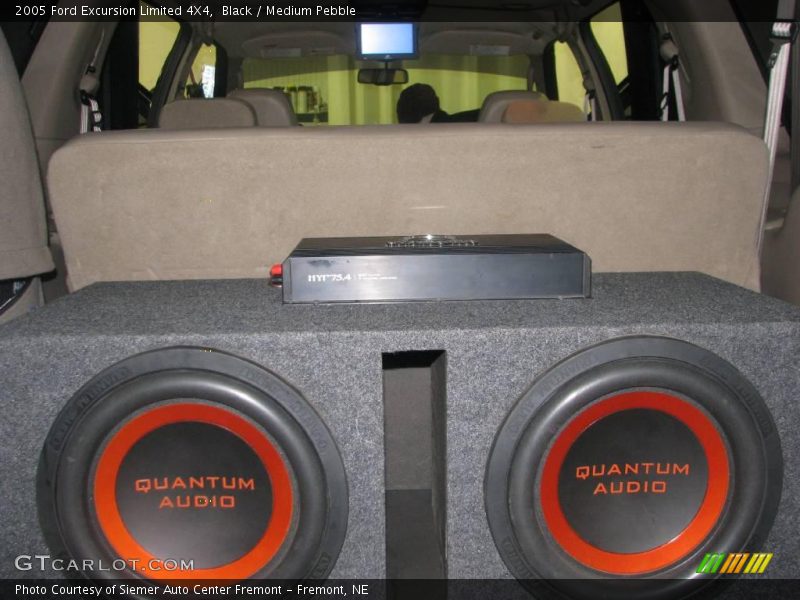 Black / Medium Pebble 2005 Ford Excursion Limited 4X4