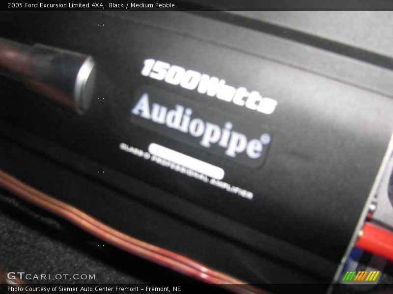 Black / Medium Pebble 2005 Ford Excursion Limited 4X4