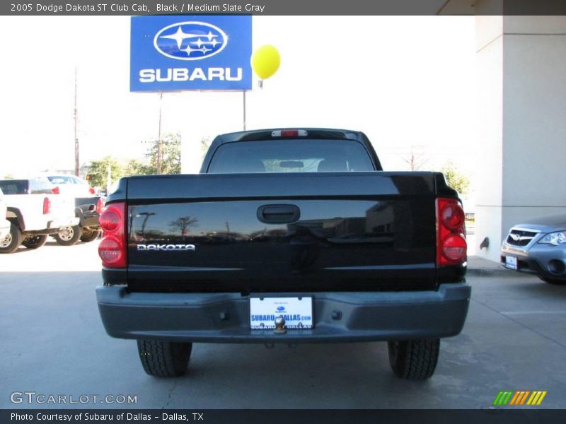 Black / Medium Slate Gray 2005 Dodge Dakota ST Club Cab