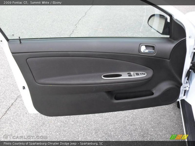 Summit White / Ebony 2009 Pontiac G5