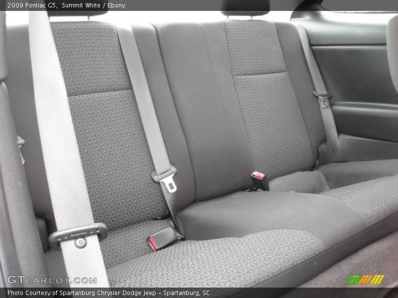 Summit White / Ebony 2009 Pontiac G5