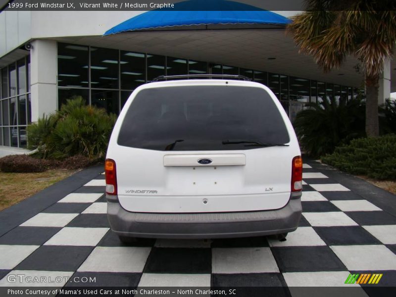 Vibrant White / Medium Graphite 1999 Ford Windstar LX