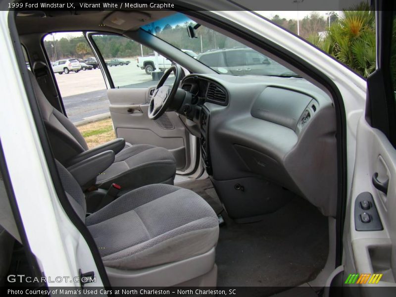 Vibrant White / Medium Graphite 1999 Ford Windstar LX