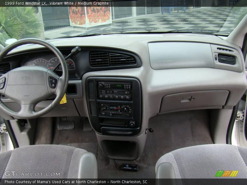 Vibrant White / Medium Graphite 1999 Ford Windstar LX