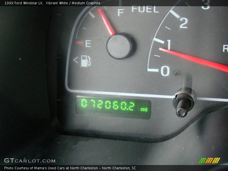 Vibrant White / Medium Graphite 1999 Ford Windstar LX
