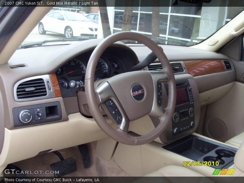 Gold Mist Metallic / Light Tan 2007 GMC Yukon SLT