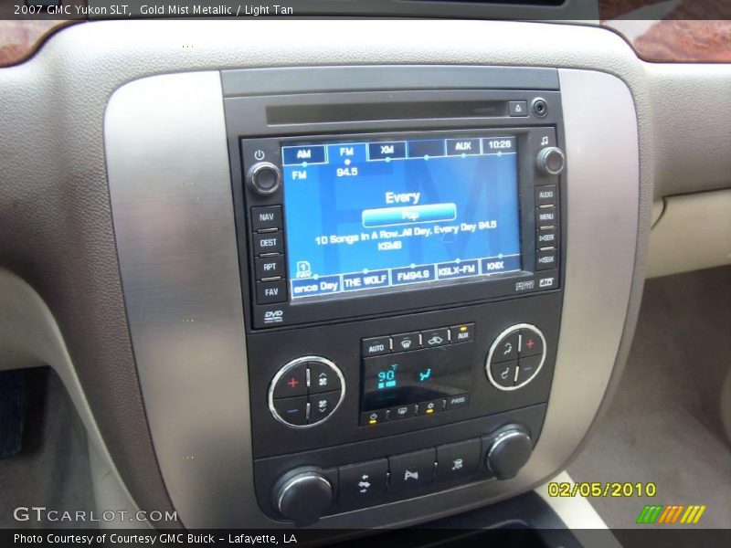 Gold Mist Metallic / Light Tan 2007 GMC Yukon SLT