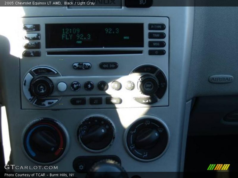 Black / Light Gray 2005 Chevrolet Equinox LT AWD