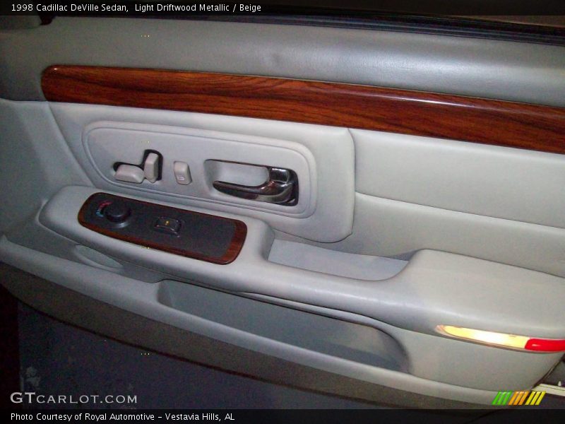 Light Driftwood Metallic / Beige 1998 Cadillac DeVille Sedan