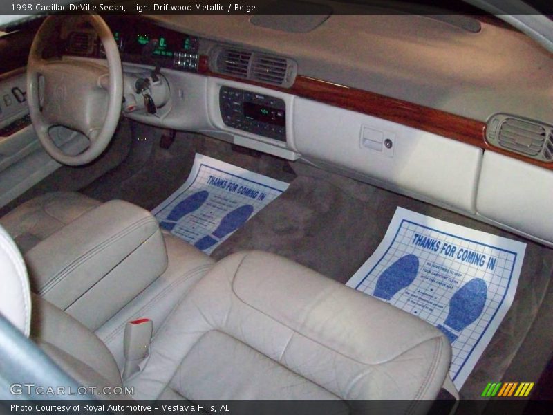 Light Driftwood Metallic / Beige 1998 Cadillac DeVille Sedan
