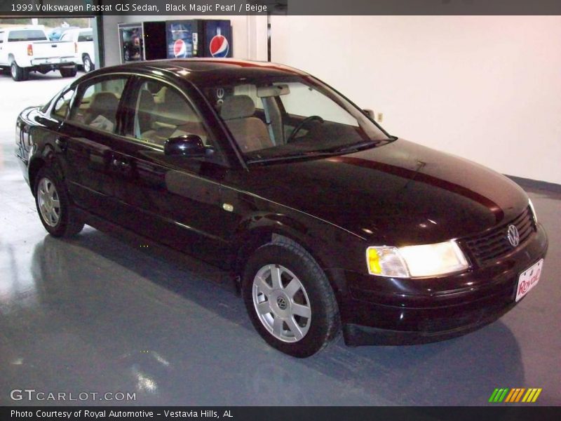 Black Magic Pearl / Beige 1999 Volkswagen Passat GLS Sedan