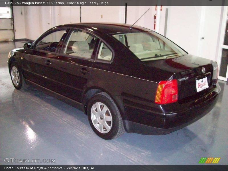 Black Magic Pearl / Beige 1999 Volkswagen Passat GLS Sedan