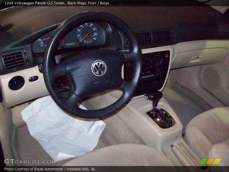 Black Magic Pearl / Beige 1999 Volkswagen Passat GLS Sedan