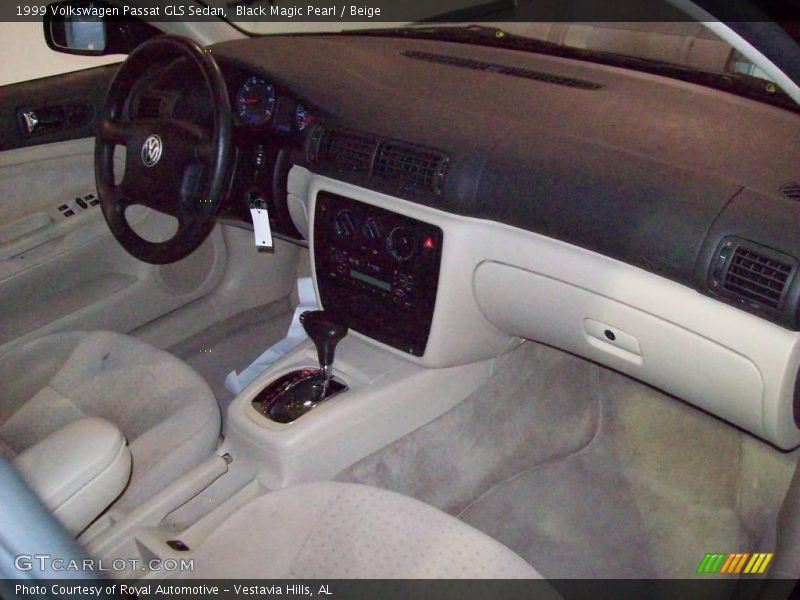 Black Magic Pearl / Beige 1999 Volkswagen Passat GLS Sedan