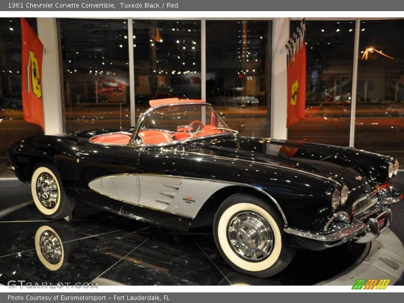 Tuxedo Black / Red 1961 Chevrolet Corvette Convertible