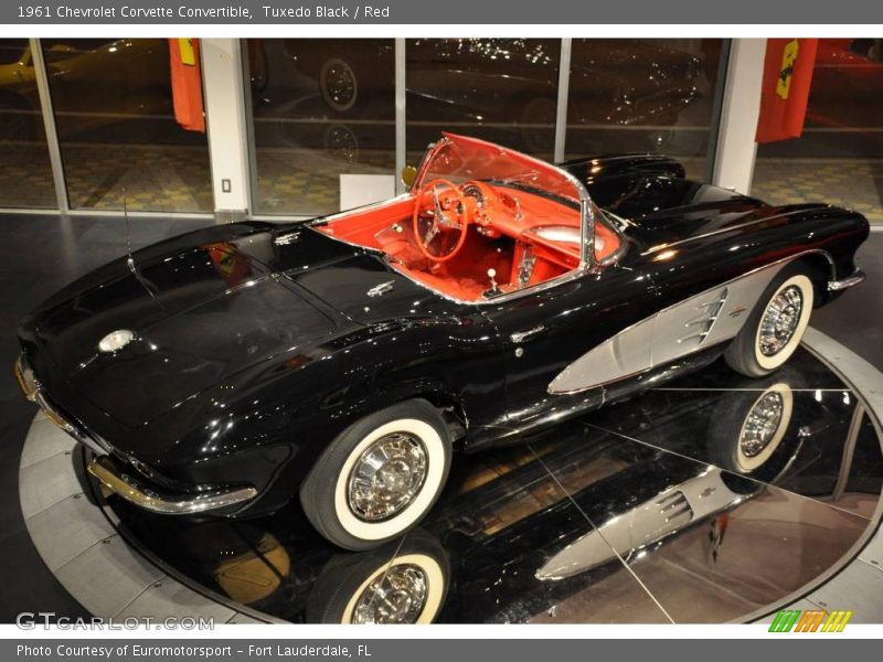 Tuxedo Black / Red 1961 Chevrolet Corvette Convertible