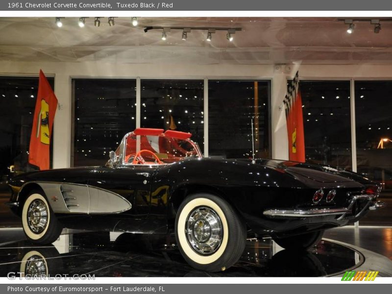 Tuxedo Black / Red 1961 Chevrolet Corvette Convertible