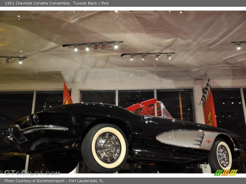 Tuxedo Black / Red 1961 Chevrolet Corvette Convertible