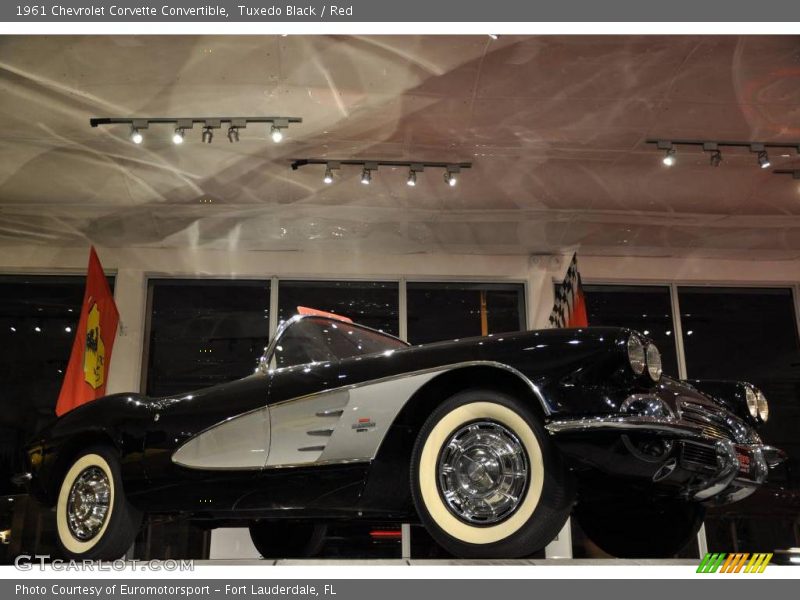 Tuxedo Black / Red 1961 Chevrolet Corvette Convertible
