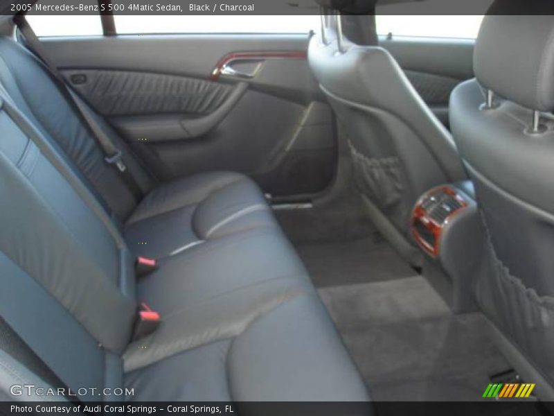 Black / Charcoal 2005 Mercedes-Benz S 500 4Matic Sedan