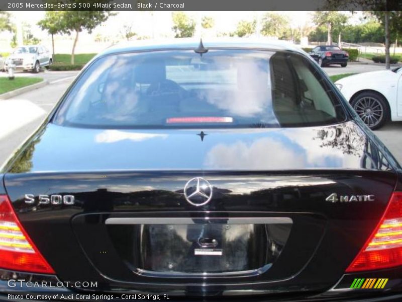 Black / Charcoal 2005 Mercedes-Benz S 500 4Matic Sedan
