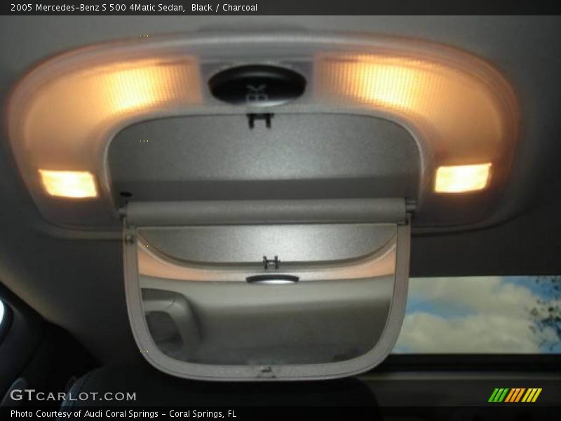 Black / Charcoal 2005 Mercedes-Benz S 500 4Matic Sedan