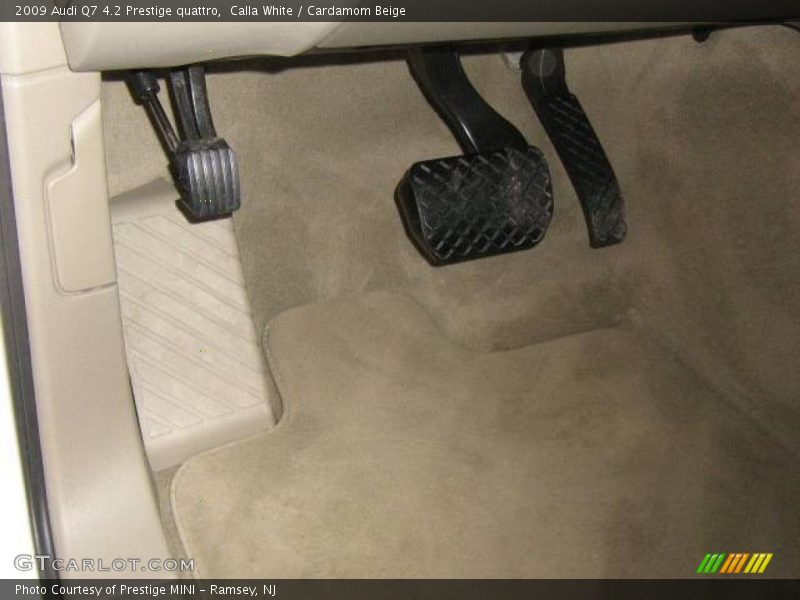 Calla White / Cardamom Beige 2009 Audi Q7 4.2 Prestige quattro