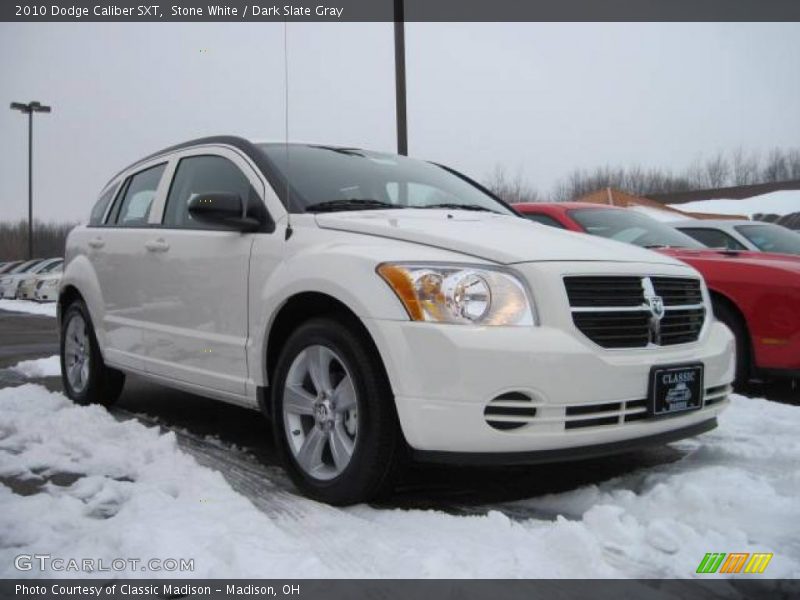 Stone White / Dark Slate Gray 2010 Dodge Caliber SXT