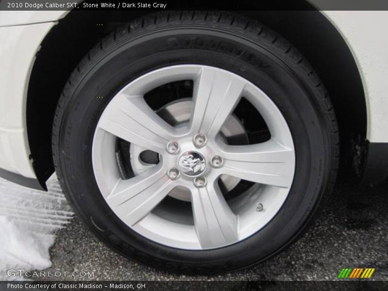 Stone White / Dark Slate Gray 2010 Dodge Caliber SXT