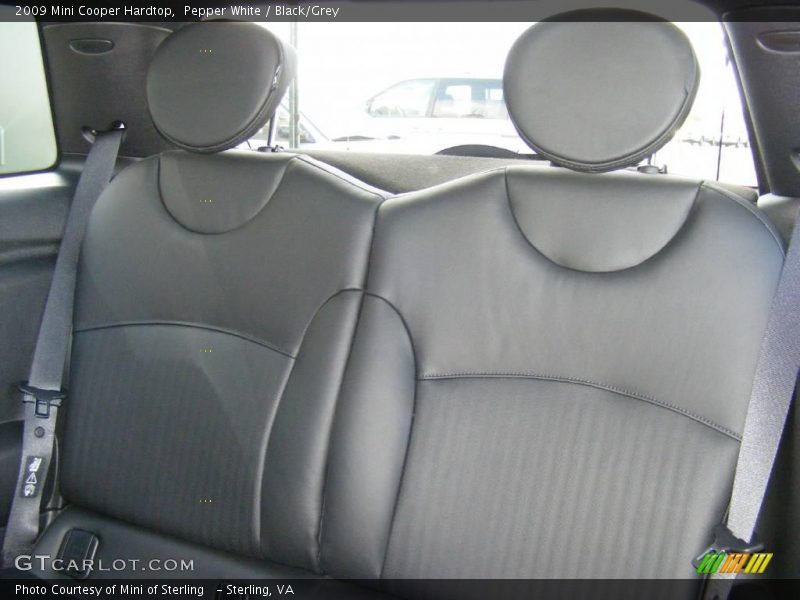 Pepper White / Black/Grey 2009 Mini Cooper Hardtop