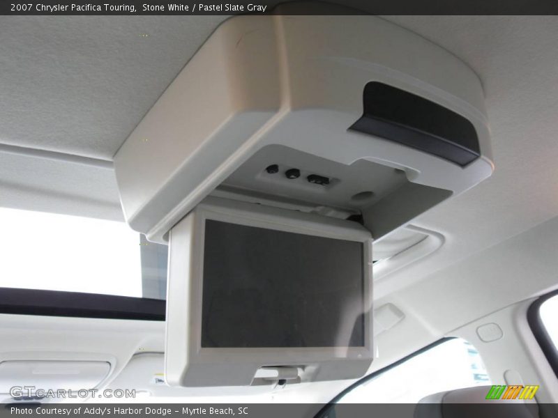 Stone White / Pastel Slate Gray 2007 Chrysler Pacifica Touring
