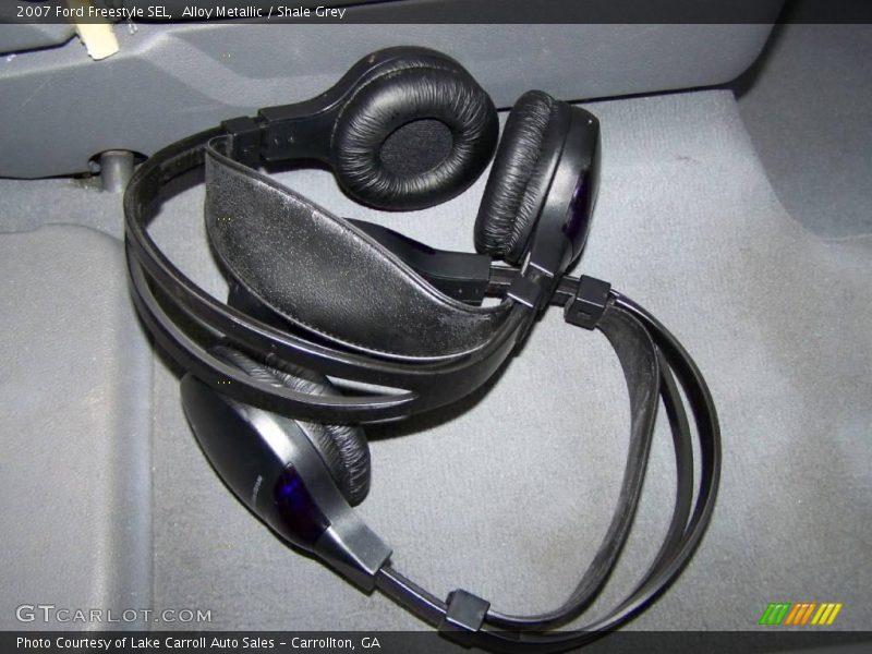 Alloy Metallic / Shale Grey 2007 Ford Freestyle SEL