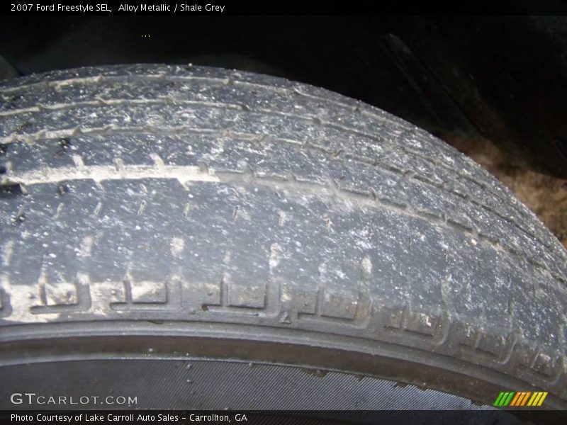 Alloy Metallic / Shale Grey 2007 Ford Freestyle SEL