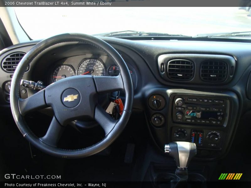 Summit White / Ebony 2006 Chevrolet TrailBlazer LT 4x4